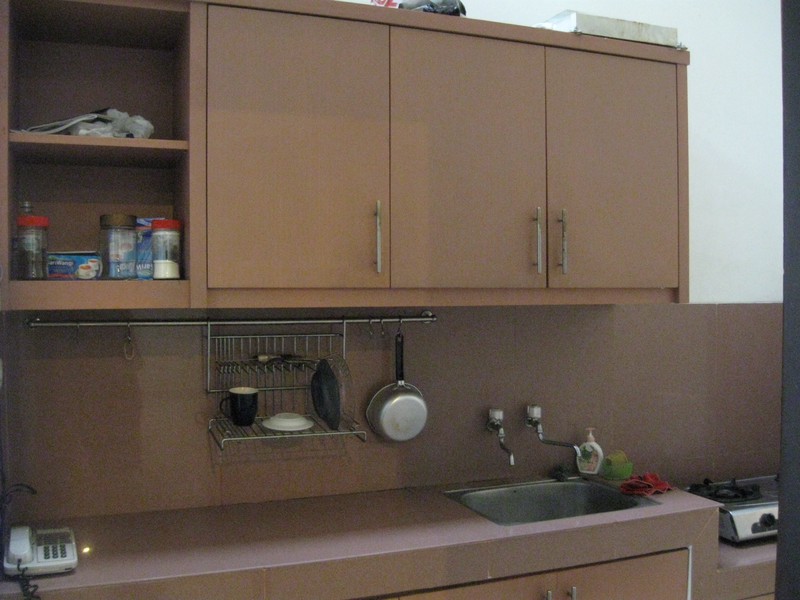 DISEWA RUMAH JALAN CIPANAS KEBAYORAN BARU JAKARTA SELATAN