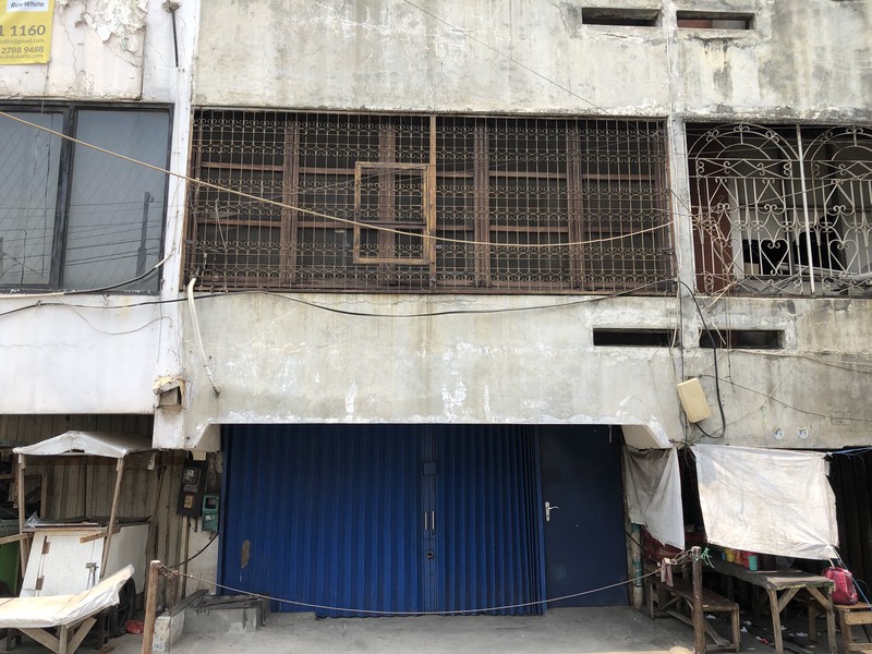 Ruko 3 Lantai Strategis Pinggir Jl. Teluk Gong Raya