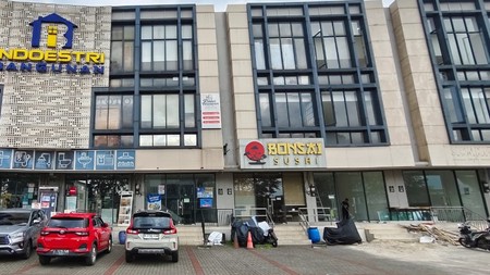 Jarang ada, Ruko Mewah Oregon Hadap Boulevard dekat BPK Penabur kota wisata