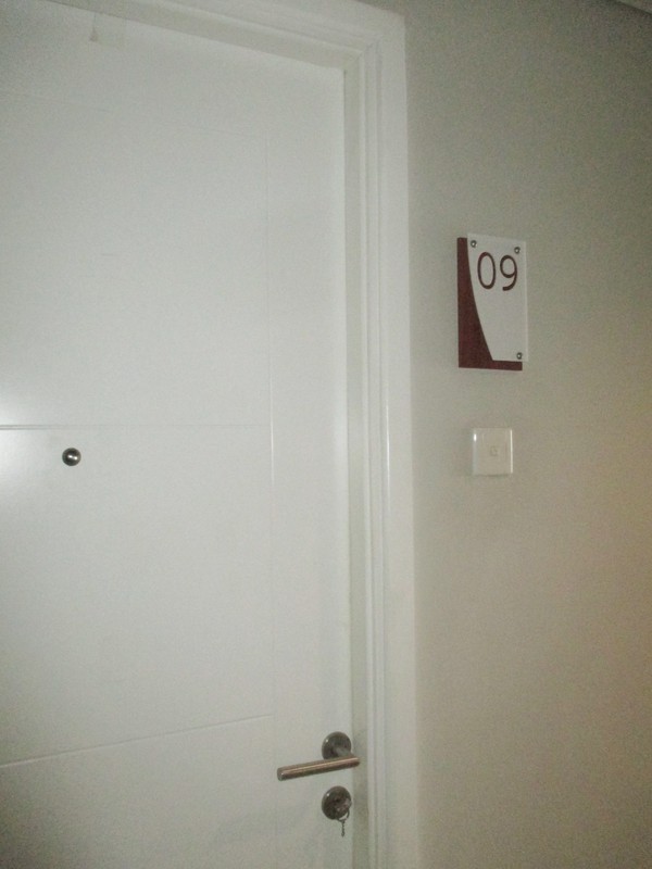 turun harga 450jt jadi 300jt apt beverly 90210 gading serpong type studio, strategis, tengah kota siap huni