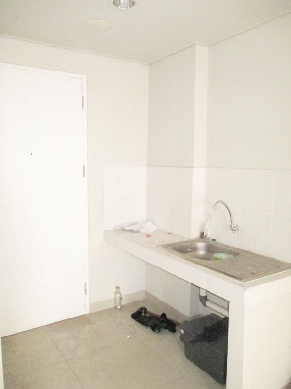 turun harga 450jt jadi 300jt apt beverly 90210 gading serpong type studio, strategis, tengah kota siap huni