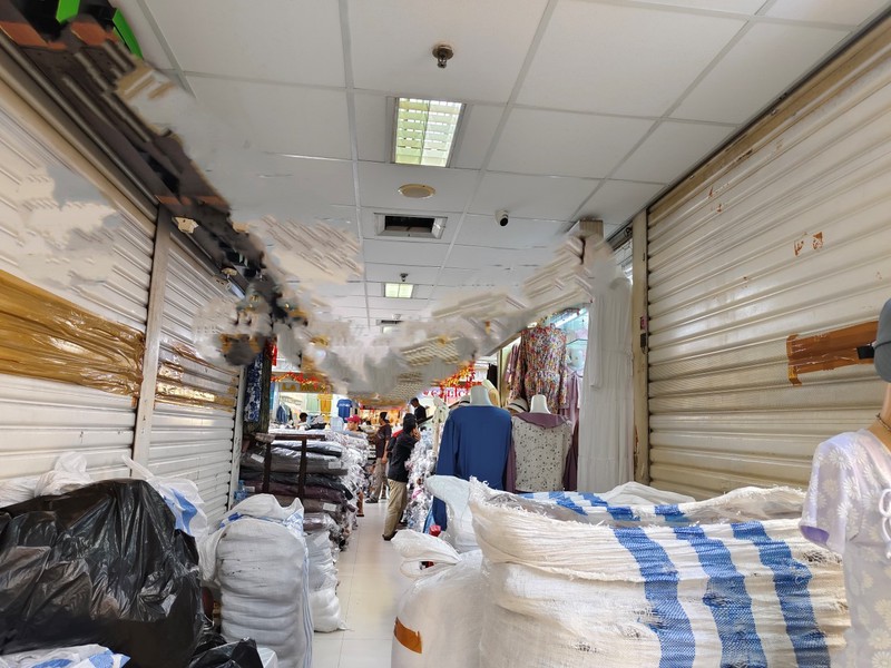 Kios Grosir Metro Tanah Abang 