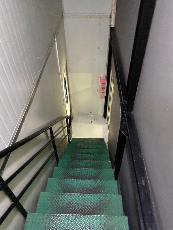 jual cepat gudang strategis dekat toll in dan out  di taman tekno bsd city tangerang selatan banten