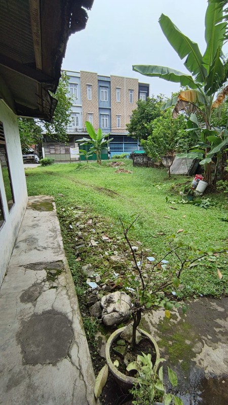 DIJUAL TANAH+BANGUNAN DI TENGAH KOTA  PALEMBANG DEKAT AMPERA