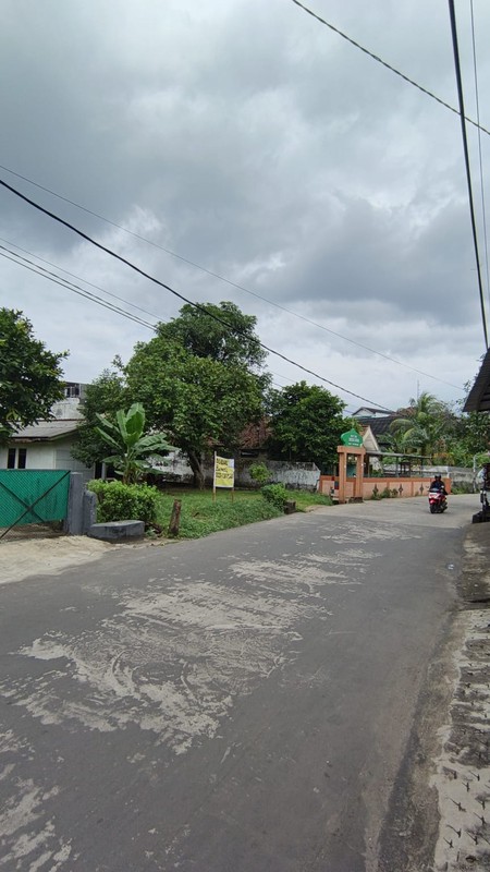 DIJUAL TANAH+BANGUNAN DI TENGAH KOTA  PALEMBANG DEKAT AMPERA