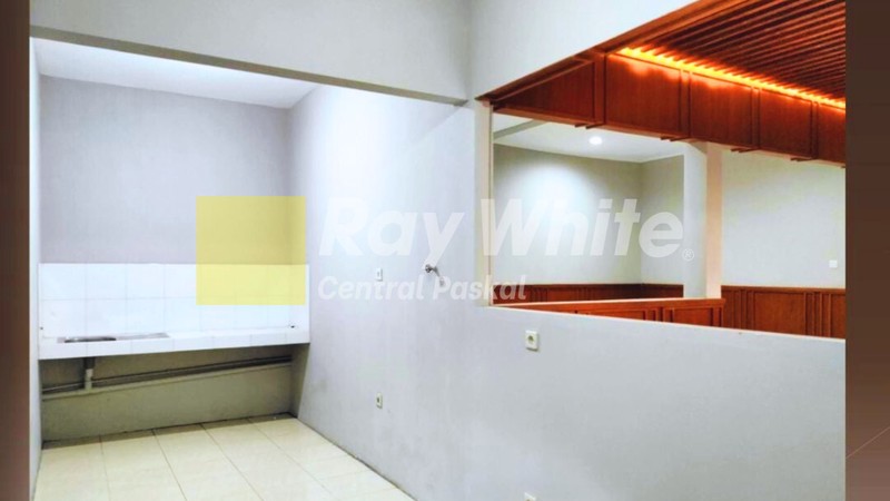 Ruang Usaha di Cisangkuy Bandung