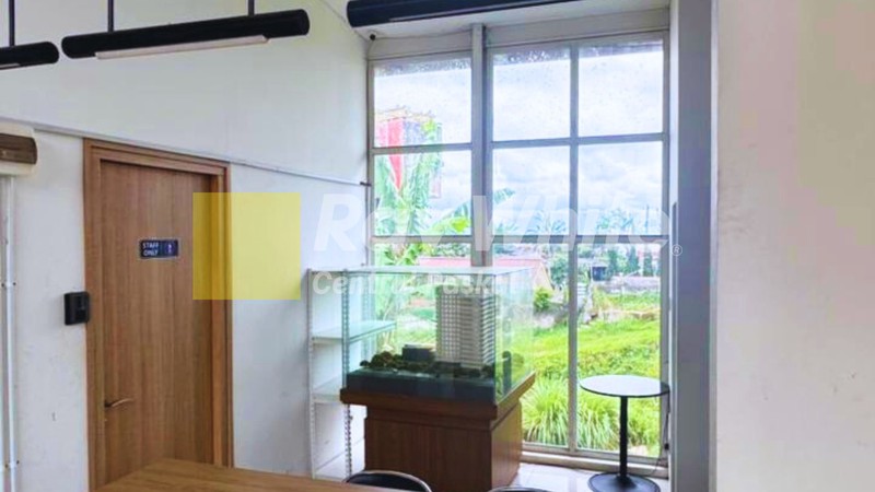 Ruang Usaha Geger Kalong Bandung