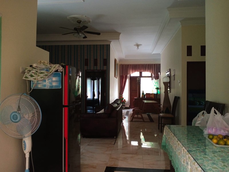 Dijual Hunian Asri & Luas Udara Sejuk, View Desa, Potensi Homestay, di Bandongan Magelang