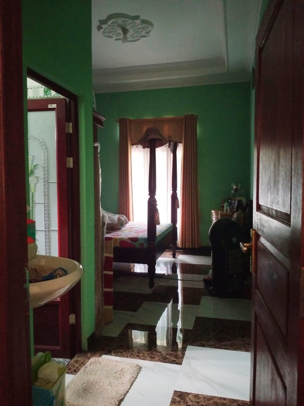 Dijual Hunian Asri & Luas Udara Sejuk, View Desa, Potensi Homestay, di Bandongan Magelang