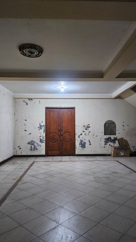 Dijual Rumah + Kost2an  Gandaria, Jakarta Selatan