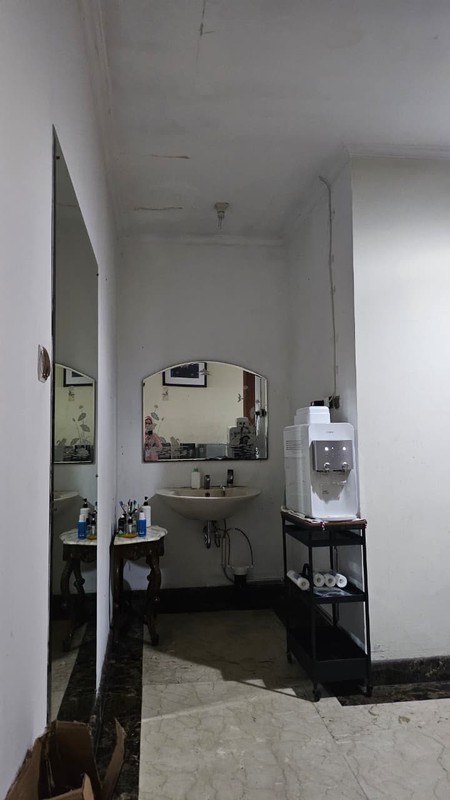 Dijual Rumah + Kost2an  Gandaria, Jakarta Selatan