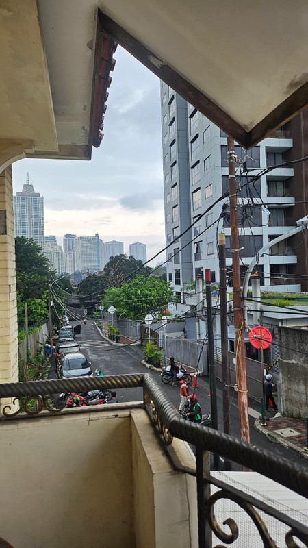 Dijual Rumah + Kost2an  Gandaria, Jakarta Selatan