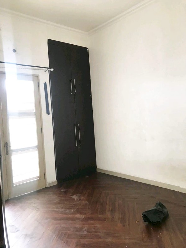 Disewakan Ruko Premium 3 Lantai di Area Bisnis & Kuliner Seturan Raya  Lokasi Strategis