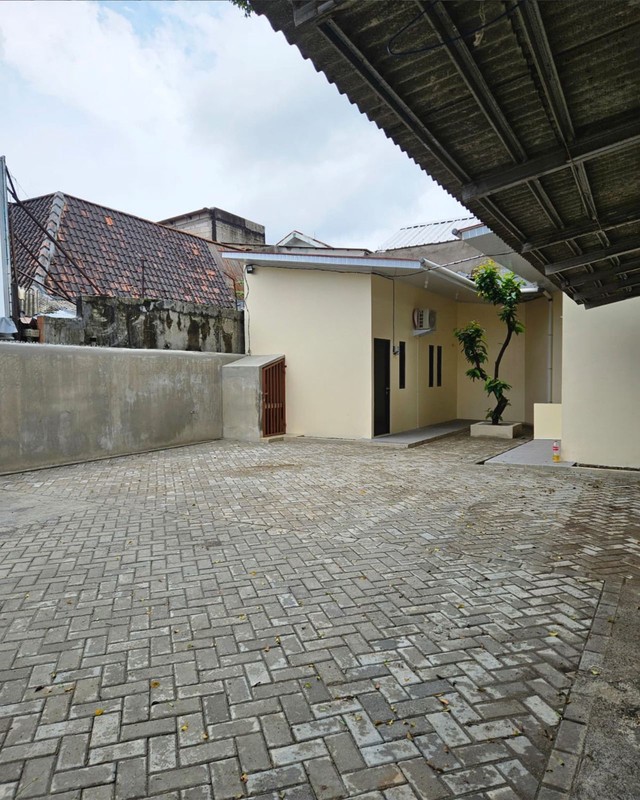 Dijual Tanah / Rumah Area komersil Jl. Panjang Cidodol Jakarta Selatan
