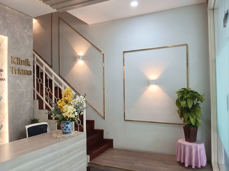 DIJUAL! RUKO SIAP HUNI COCOK UNTUK KANTOR DI PLAZA 3 PONDOK INDAH