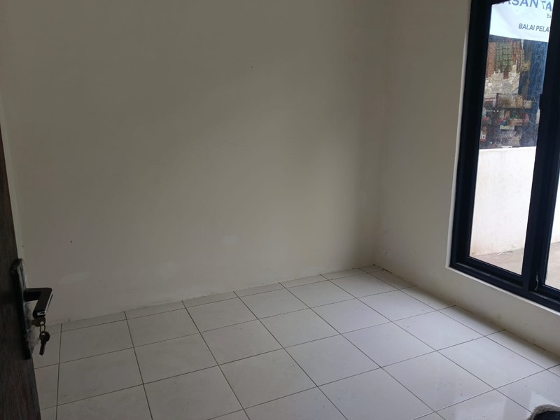 Rumah Siap Huni Harga termurah dan terbaik lokasi strategis di Bukit Raya Sariwangi jarang ada dekat kampus polban