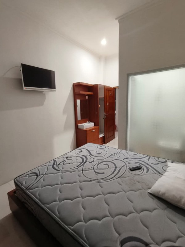 Investasi Pasif Income Rumah Kost Eksklusif 12 Kamar di Condongcatur lokasi Super Strategis Dekat Kampus & Mall