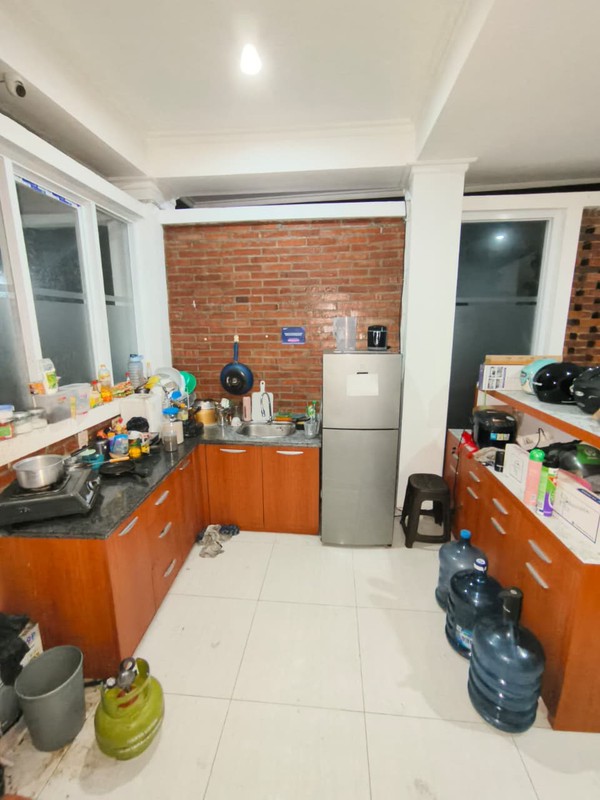 Investasi Pasif Income Rumah Kost Eksklusif 12 Kamar di Condongcatur lokasi Super Strategis Dekat Kampus & Mall