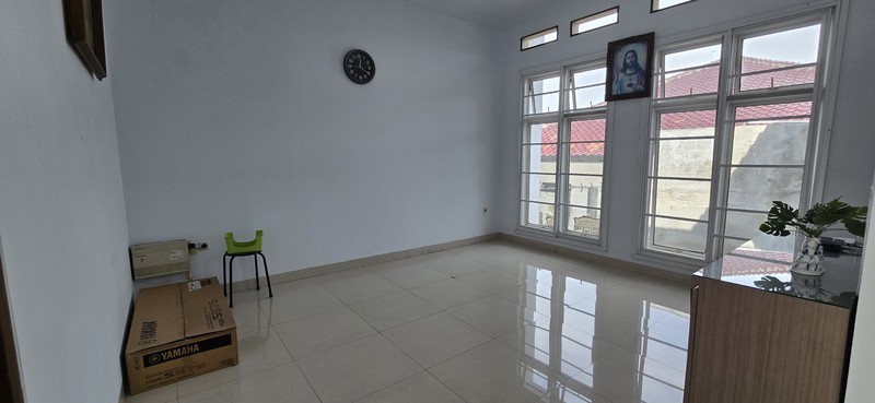 Spesial Rumah depan LITTLE FOREST jogging track di Puspita Loka BSD City