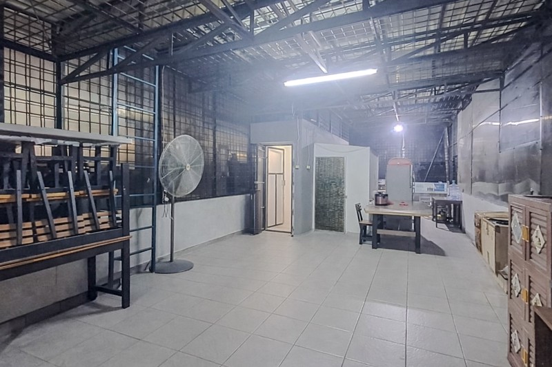 Ruko di Pluit, Penjaringan dekat Pluit Putri, Pluit Barat, Timur