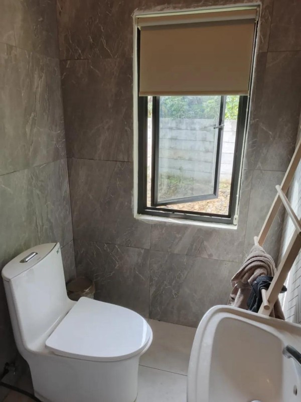 Flash Sale. Rumah cantik Neo Catalonia, BSD City