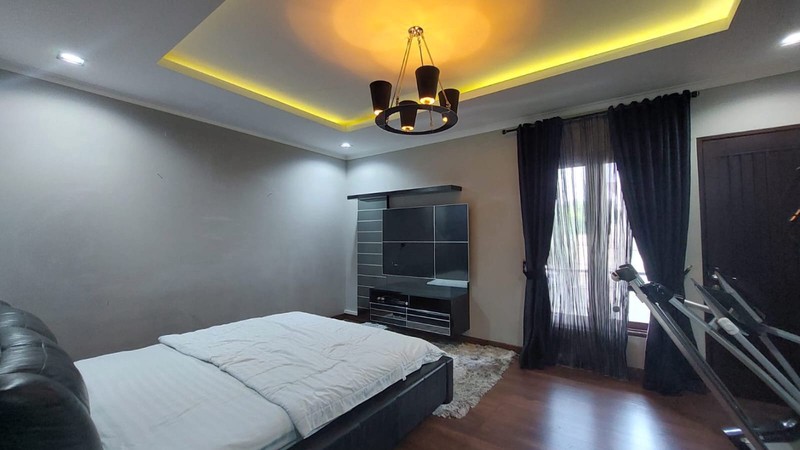 Rumah Modern di Tebet Jakarta Selatan