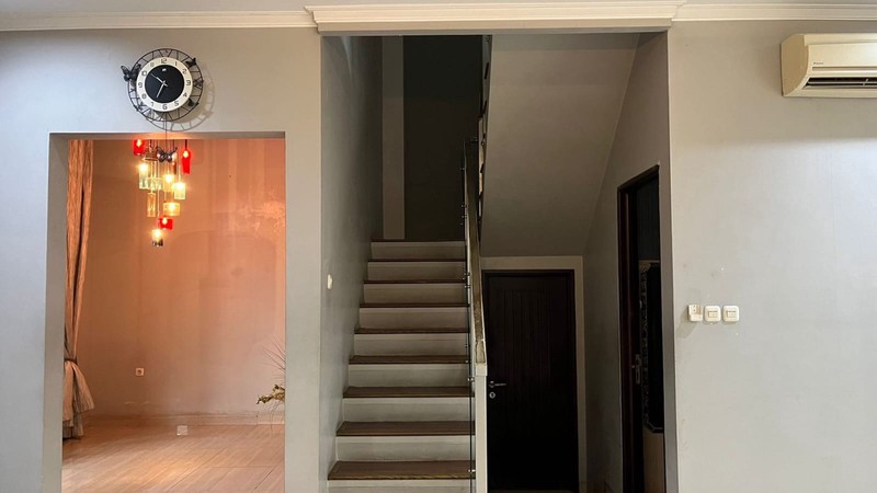 Rumah Modern di Tebet Jakarta Selatan