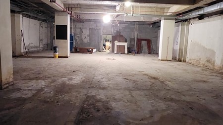 Disewakan Commercial Space di  jl. K.H. Wahid Hasyim, Menteng, Jakarta Pusat