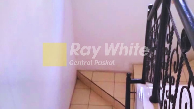 Rumah Mewah Full Furnished Kota Baru Parahyangan Bandung