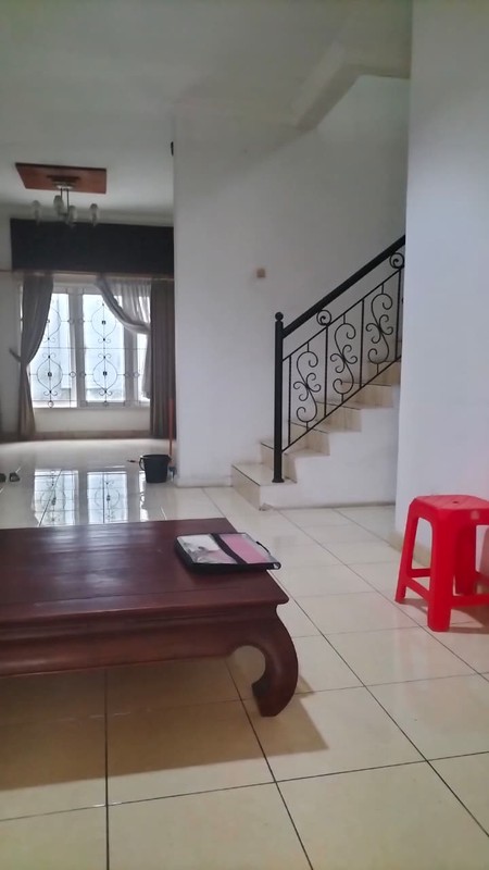 Rumah Mewah Full Furnished Kota Baru Parahyangan Bandung