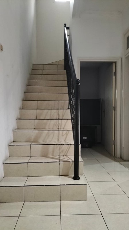 Rumah Mewah Full Furnished Kota Baru Parahyangan Bandung