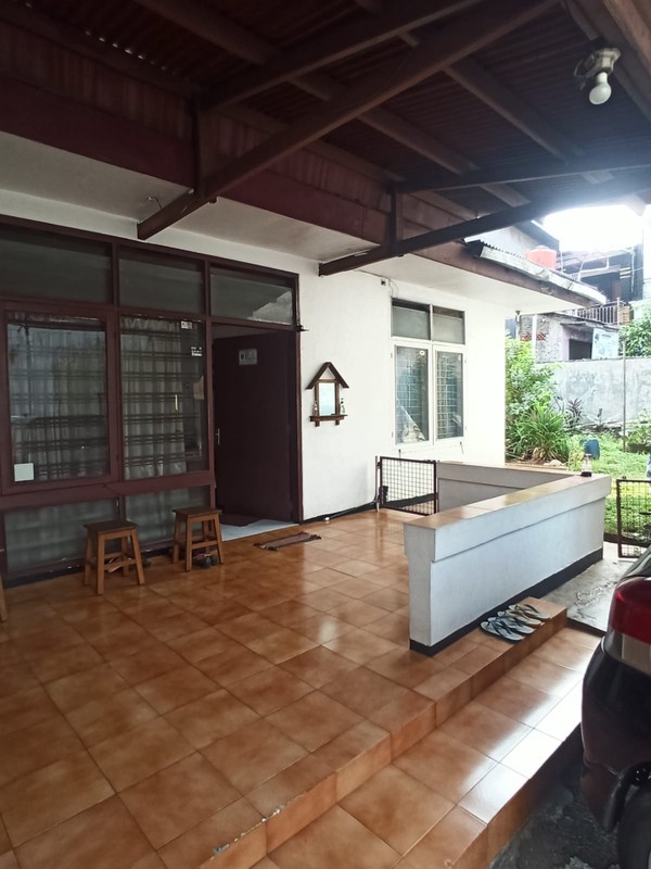 Dijual cepat rumah hitung tanah dibawah NJOP Jln, Ciputat Raya Pondok Pinang 