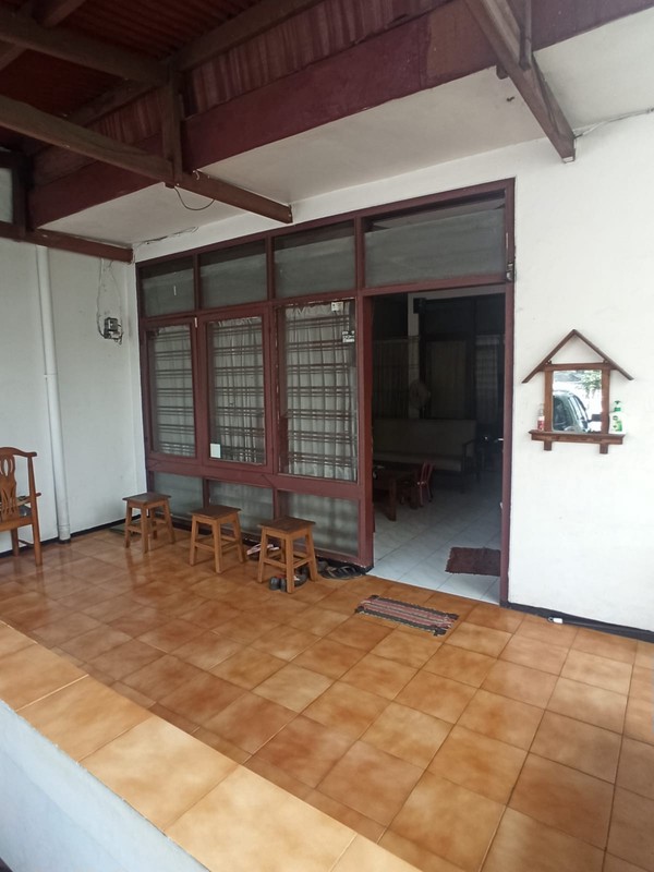 Dijual cepat rumah hitung tanah dibawah NJOP Jln, Ciputat Raya Pondok Pinang 