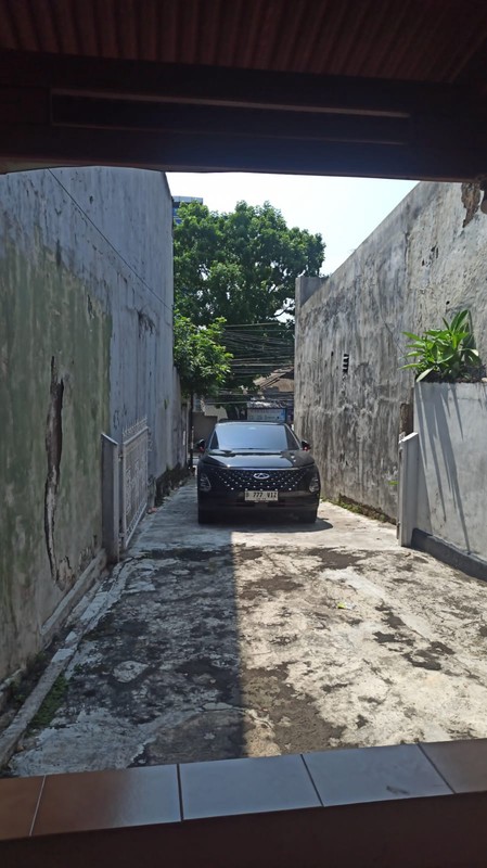 Dijual cepat rumah hitung tanah dibawah NJOP Jln, Ciputat Raya Pondok Pinang 