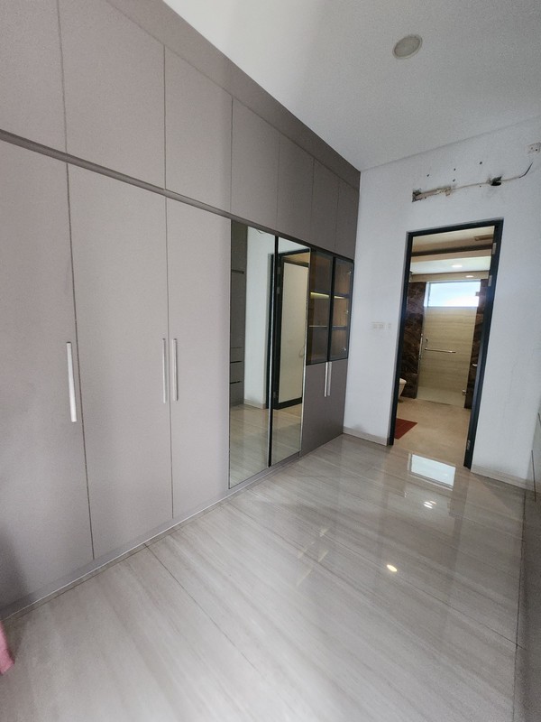 Dijual Rumah North Emerald Mansion Citraland Surabaya Full Furnished New Private Lift Modern Lokasi Terdepan Dekat Gwalk, Unesa, Sekolah Ciputra