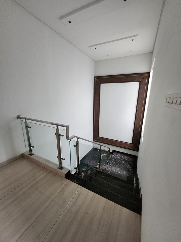 Dijual Rumah North Emerald Mansion Citraland Surabaya Full Furnished New Private Lift Modern Lokasi Terdepan Dekat Gwalk, Unesa, Sekolah Ciputra