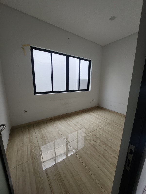 Dijual Rumah North Emerald Mansion Citraland Surabaya Full Furnished New Private Lift Modern Lokasi Terdepan Dekat Gwalk, Unesa, Sekolah Ciputra