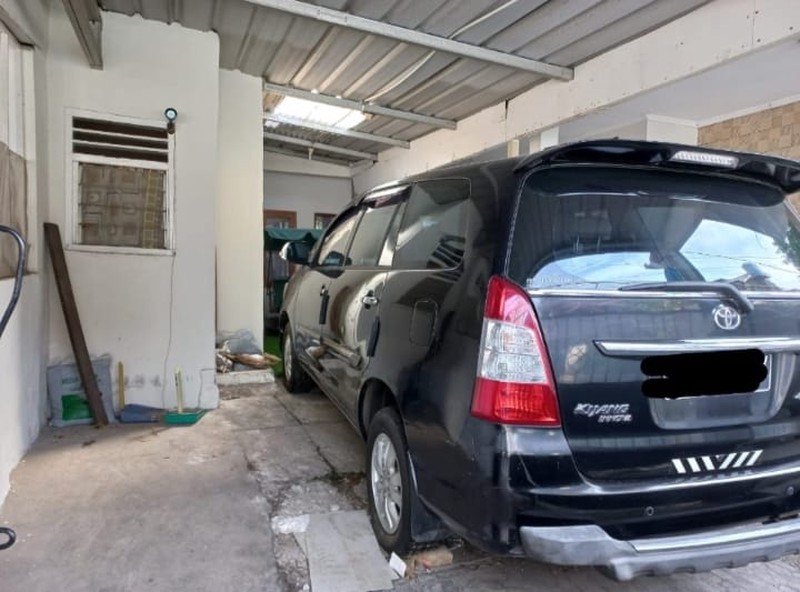 Rumah 2 Lantai Siap Huni dengan Hunian Nyaman Harga Murah! @Kebayoran Baru.