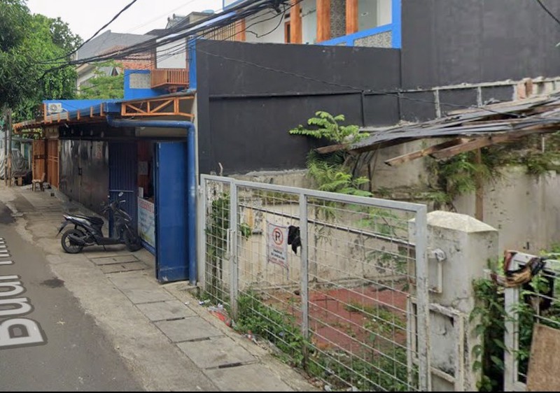 Dijual Rumah lama hitung tanah di Jalan Setia Budi Timur Kuningan