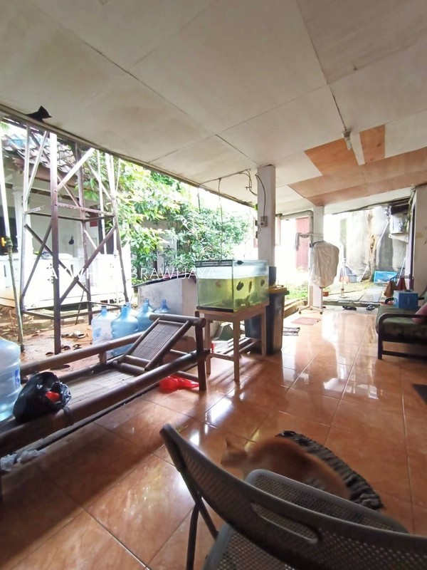 Rumah Tua Hitung Tanah Area Radio Dalam Cocok untuk Kos-Kosan