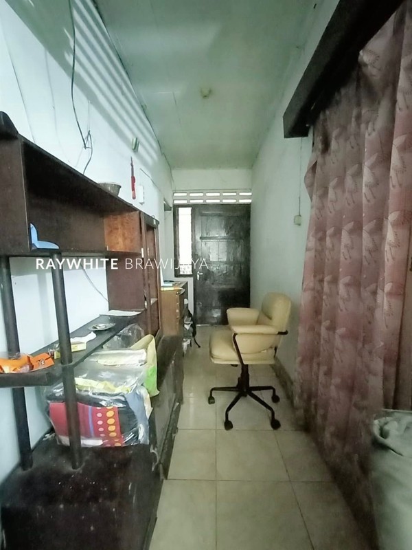 Rumah Tua Hitung Tanah Area Radio Dalam Cocok untuk Kos-Kosan