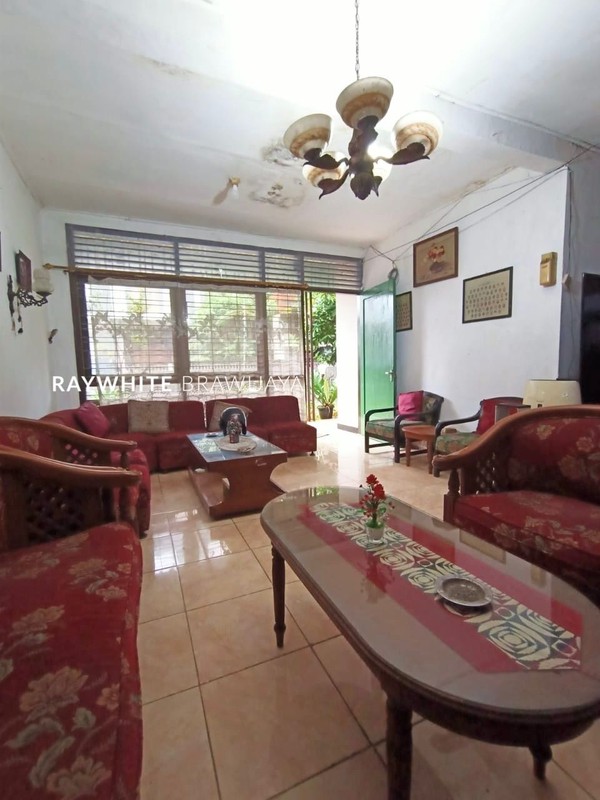 Rumah Tua Hitung Tanah Area Radio Dalam Cocok untuk Kos-Kosan