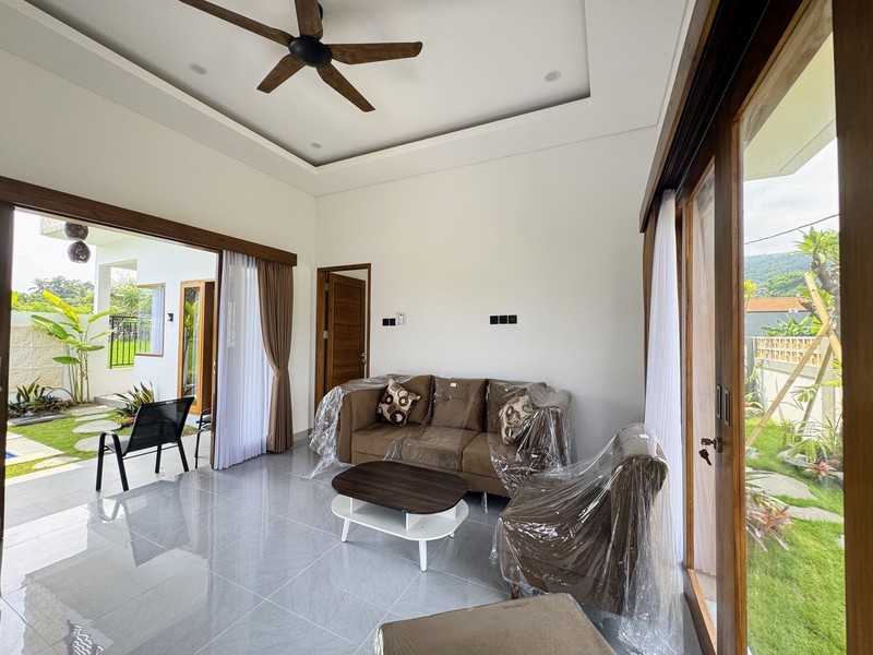 BRAND NEW PRIVATE POOL VILLA IN LOVINA