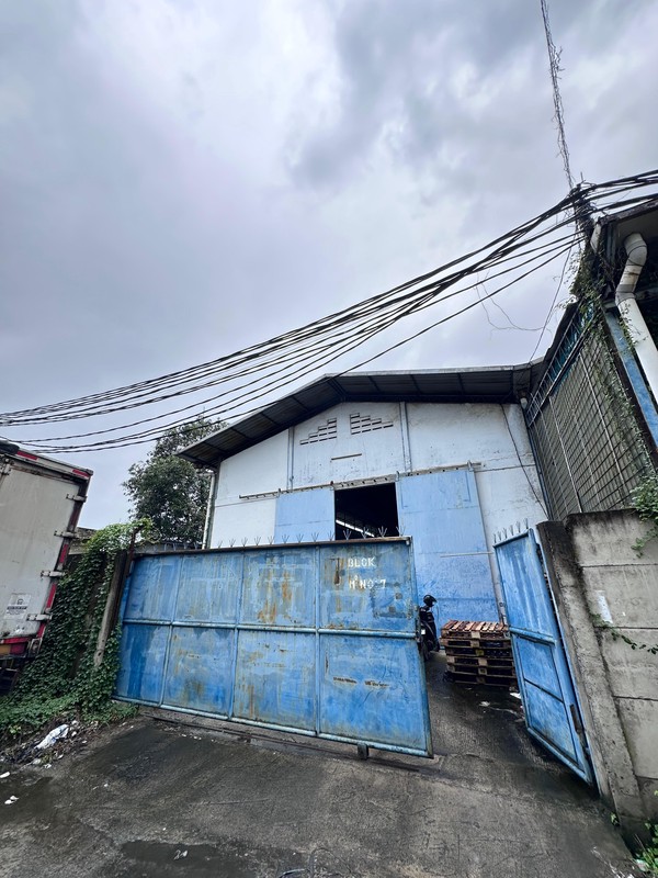Dijual Gudang Siap Pakai  di Komplek Pergudangan Miami Kapuk Kamal