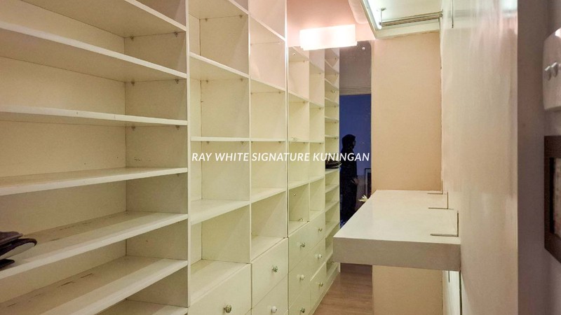 Apartemen Sudirman Park Fully furnished - Siap Huni dan Nyaman