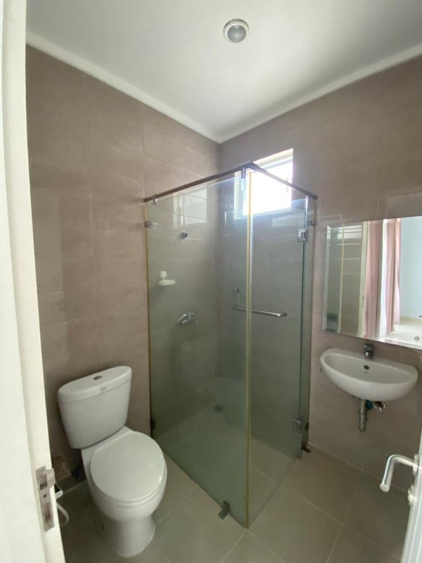 Dijual Rumah Dengan Bangunan Baru dan Lokasi Strategis Hunian Nyaman Dan Asri @Bintaro