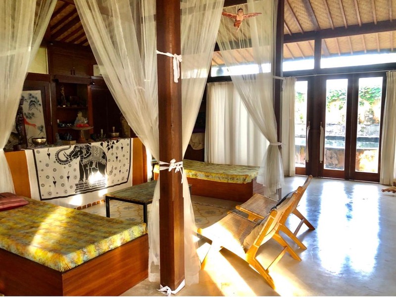 Villa Leasehold Pool and Gardens near Canggu Beaches Bali