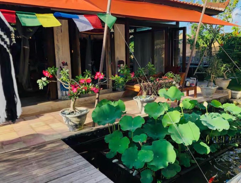 Villa Leasehold Pool and Gardens near Canggu Beaches Bali