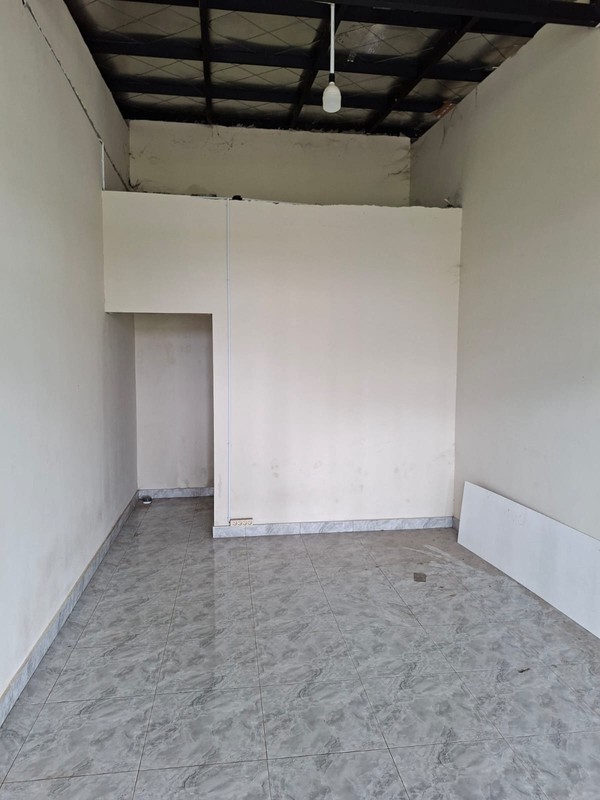 Ruko Strategis di Ngaglik Sleman Murah & Siap Usaha Lokasi Berkembang, Donoharjo, Ngaglik, Sleman