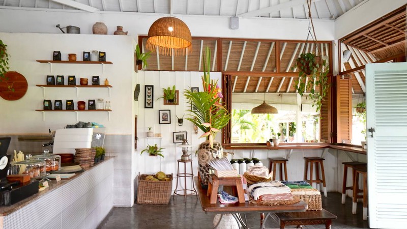 For Sale Established Restaurant / Café - Prime Location in Canggu